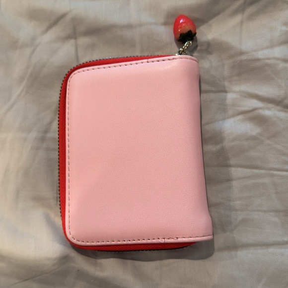 Strawberry Shortcake Wallet with Sticky Notes - Picture 2 of 3